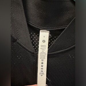 Size 6 lululemon jacket fits more like a 4